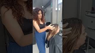 Migdalia vamos 💪 a realizar rayitos en Luces para el cabello el Frize Salon con Ingrid Yucra 🥰 [upl. by Atlas]