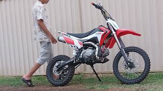 DHZWPB Outlaw 125EL 125cc Pit Bike Startup Sound Test [upl. by Kasey]