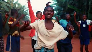 African Kids Dancing Moussolou Remix By Luz  Salif Keita [upl. by Reisinger]