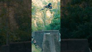 Keeves blasting huge 360’s bmxdirtjump bmxtrails bmx [upl. by Oliviero3]