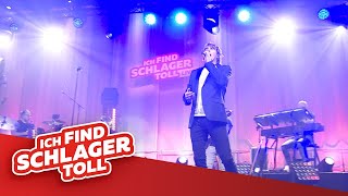 Mickie Krause  Jan Pillemann Otze Ich find Schlager toll LIVE [upl. by Caro]