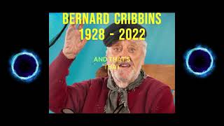 Bernard Cribbins  Hole In The Ground with lyrics [upl. by Aicsila13]