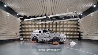 Jaguar Land Rover investeert in toekomstige auto’s  Testfaciliteit in Gaydon [upl. by Velma]