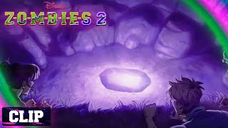 ZOMBIES 2  ¡Bienvenidos De Nuevo A Seabrook  Clip1  Latino   Disney Channel [upl. by Ellehcem]