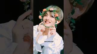 Kim Taehyung 🤩 Nili Nili Akhiyon Mein  whatsapp status 💜 bts viralshorts [upl. by Ludvig]