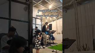 Qiana ft Papa shorts singing dmasiv merindukanmu [upl. by Namref49]