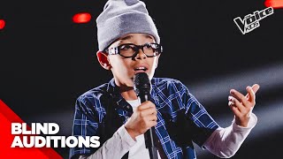 Luca il kid tapper con “M’ Manc” di Geolier  The Voice Kids 3 Blind Auditions [upl. by Gladwin]