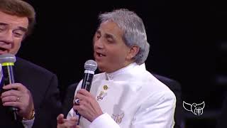 Pastor Benny Hinn Worship Minute in Atlanta [upl. by Tiffie]