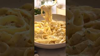 How to Make the Creamiest Fettuccini Alfredo [upl. by Wilkinson413]