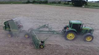 🚁 🚜 Rake amp Bale with 1 Tractor⁉️🌾 [upl. by Pearce]