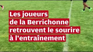 VIDÉO Les joueurs de la Berrichonne de Châteauroux retrouvent le sourire à lentraînement [upl. by Tine]