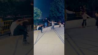 Hahahh dar gya 🤣🤣 viralvideo skateslover rollerskating rollerskating skatinglover [upl. by Akerley]