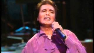 Engelbert Humperdinck In Concert  Such a Nightwmv [upl. by Paton571]