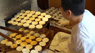 【ずっと見ていられる職人技】下町の手焼きせんべいの作り方｜Japanese Street Food｜Senbei rice cracker｜炭火手焼・堀切せんべい [upl. by Hut2]