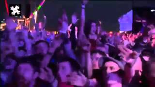 Kasabian  Goodbye Kiss  Live At T In The Park 2012 [upl. by Assenaj935]