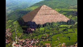 Des pyramides en Europe [upl. by Lig456]