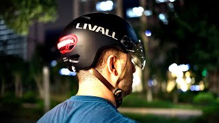 Livall L23 helmet review with light and fall detection [upl. by Eniarral649]