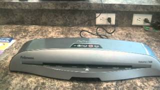 Review Fellowes Saturn 2 125 Laminator [upl. by Asiral]