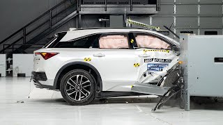 2024 Acura ZDX passengerside small overlap IIHS crash test [upl. by Ohcamac117]