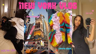 NEW YORK VLOG birthday vlog  helicopter ride over NYC  joe’s pizza  date night amp more [upl. by Etiuqram]