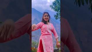 Pinki pahadi❣️videodance gadhwali hindisong reel [upl. by Atnwahs]