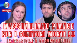 CÈ POSTA PER TE PIANGE STRAZIANTE IL FAMOSO ATTORE PER I GENITORI MORTI Il motivo è [upl. by Ltney299]