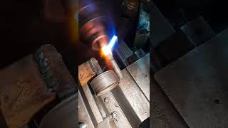 DESEMPENO DE PARAFUSO empenado machine torno cnc tornomecanico usinagem welding [upl. by Aipotu]