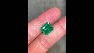 505 carats  Emerald Stone Emerald Cut Natural Gemstone from Zambia green emerald gemstone [upl. by Yvor]