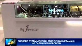 Jewelry store in SM Megamall robbed [upl. by Jarvey]