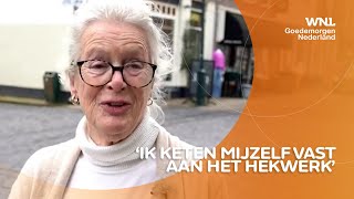 Naarden woest om sluiten Albert Heijn Desnoods keten ik mijzelf vast [upl. by Ydissac300]