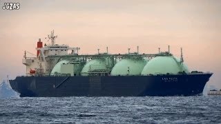 船 LNG VESTA LNG tanker LNGタンカー Tokyo Bay 東京湾 浦賀水道 2013DEC [upl. by Asiruam]