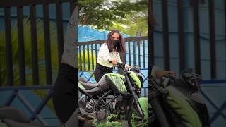 KTM Duke girl rider 💋😘  whatsapp status 😌✨ automobile ktmmotorsport ktmduke duke ktmdukelove [upl. by Veal]