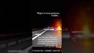 Porsche verursacht fast Unfall  porsche vw autobahn 200 unfall unfälle volkswagen￼ [upl. by Lorusso]