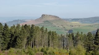 Great Ayton Roseberry Topping amp Captain Cooks Monument North York Moors  23 April 2017 [upl. by Zippora876]