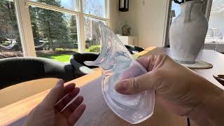 Haakaa Manual Breast Pump with Base Review [upl. by Gnort]