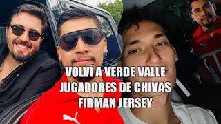 Firma de Jersey con jugadores de Chivas  Verde Valle Club Chivas [upl. by Ryun912]