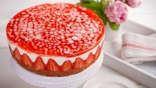 Rezept Sommerliche ErdbeerTorte von Dr Oetker [upl. by Eyr180]