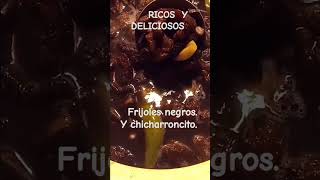 DELICIOSOS FRIJOLITOS CON CHICHARRONES [upl. by Aisile]