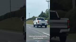 BRAND NEW FORD F250 DEATH WOBBLE😭😭 comment liftedtrucks youtubeshorts death wobble [upl. by Rexana]