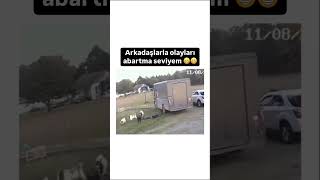 Arkadaşlarla olayları abartma seviyem 😂😂 komikvideolar shortvideo shorts keşfet [upl. by Bathelda631]