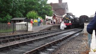 Golden Arrow dining train at Sheffield Park Station on the Bluebell Railway in East Sussex [upl. by Naie]