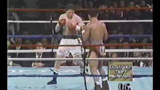 Hector Macho Camacho  Vinny Pazienza 35 [upl. by Elagiba937]