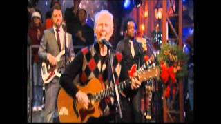 Grandma Got Run Over by a Reindeer Jimmy Fallon The Roots amp Dr Elmo [upl. by Turpin237]