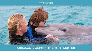 Dolfijntherapie Curaçao  Trainers [upl. by Eciralc]