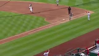 Austin Hedges Goes Runnjng Into Nationals Dugout To Retrieve Ball [upl. by Niai]