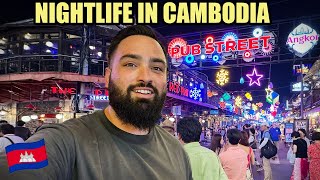 Crazy Nightlife in Siem Reap Cambodia 🇰🇭 [upl. by Rustin]