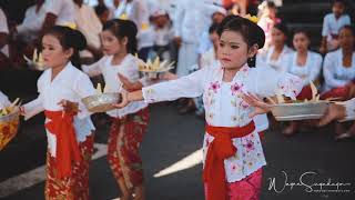 Tari Pendet AnakAnak [upl. by Orme]