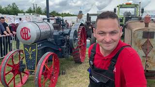 PasdeCalais  un incroyable collectionneur de vieux tracteurs à Terres en fête à Arras [upl. by Ahasuerus]