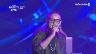 Rocco Hunt  Nu Juorno Buono Live 2014  Me Sounds Good [upl. by Worthington]