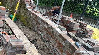 Bricklaying on a bank holiday Monday 🧱😃 bricklaying construction youtuber tradesman youtube [upl. by Marinna936]